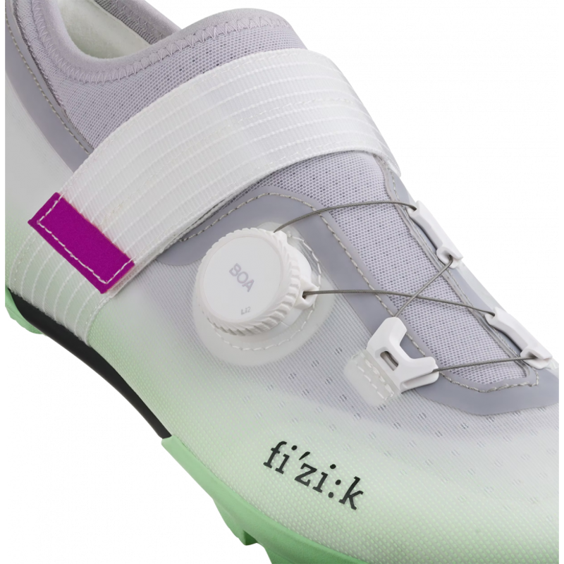 Fizik Ferox 2 Carbon Gravel Shoes in Grey/Mint-4