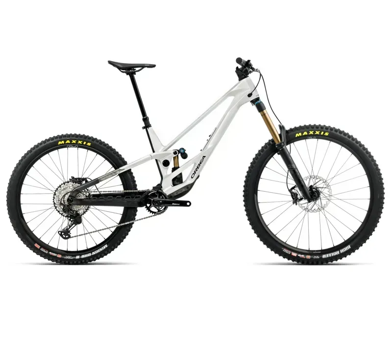Orbea Rallon E-Team MTB in White Chich/Diamond Black Gloss